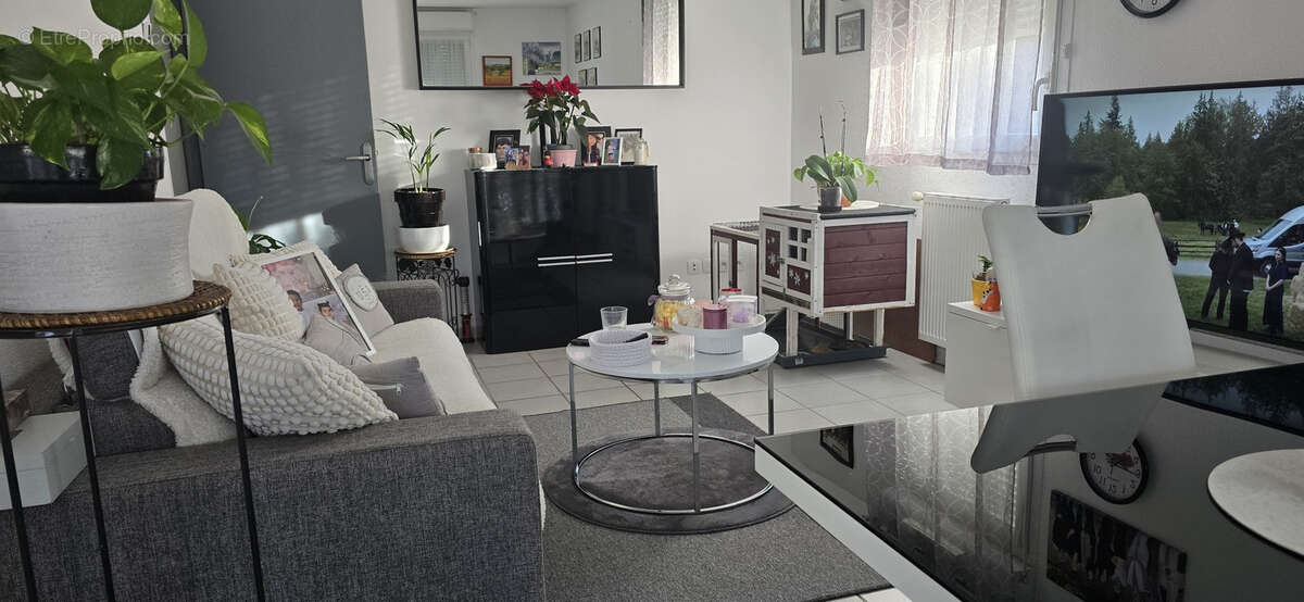 Appartement à MORIERES-LES-AVIGNON