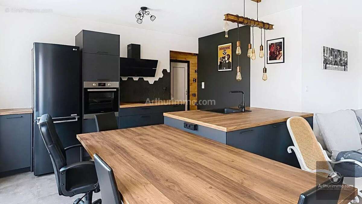 Maison à RIORGES
