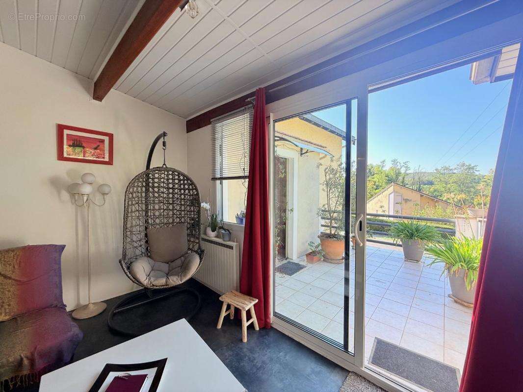 Maison à LAMAGDELAINE