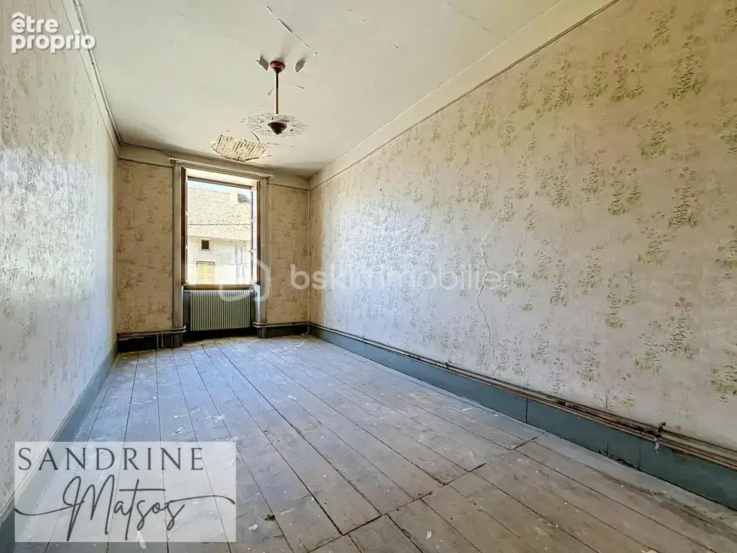 Maison en pierre pleine de charme et de potentiel - photo 16