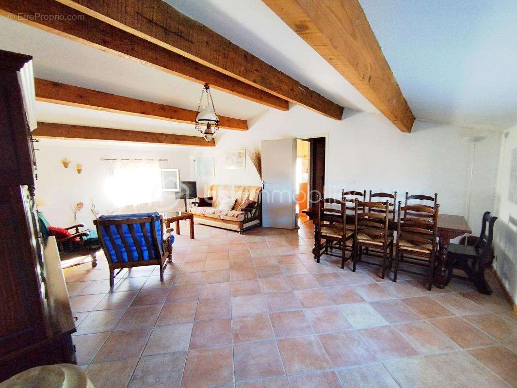 Maison à LE POUGET