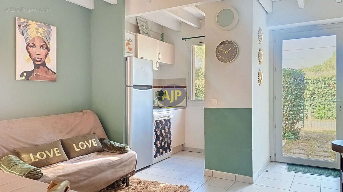 Appartement à LE VERDON-SUR-MER