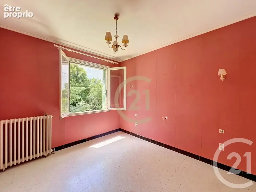 Maison 9 pièces 222 m² à vendre à Uzes (30700) - photo 13