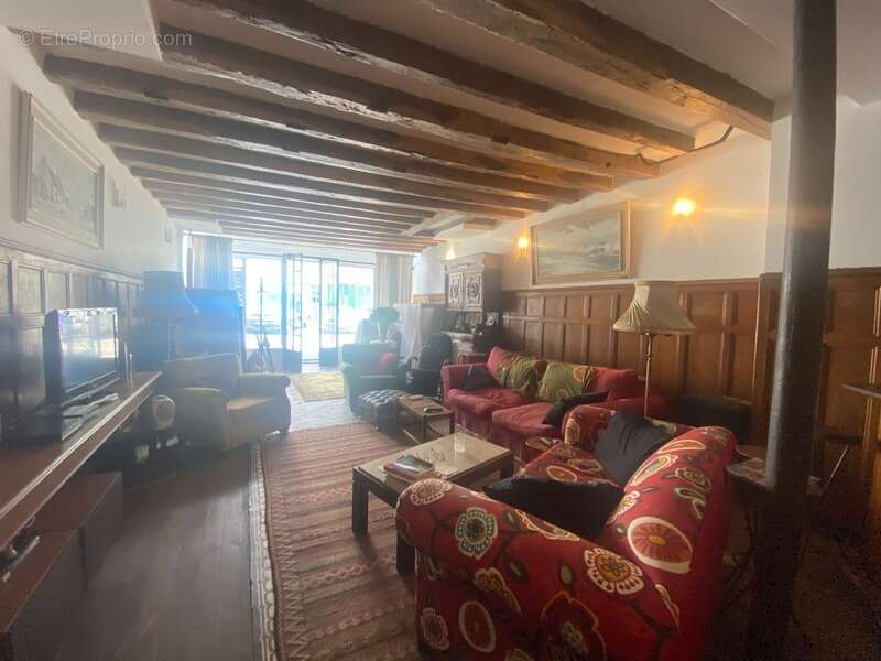 Maison à DUN-LE-PALESTEL