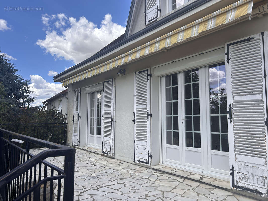 Maison 6 pièces avec jardin clos à Saint-Marcel - photo 24