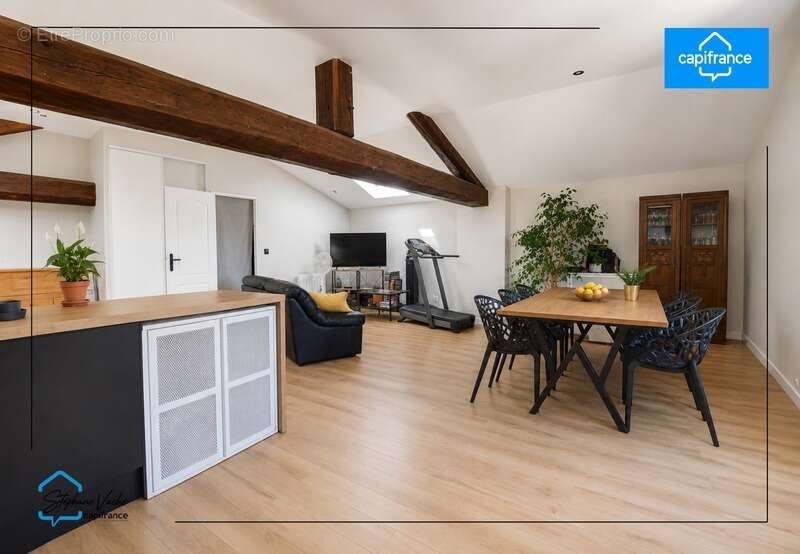 Appartement à LA FOUILLOUSE