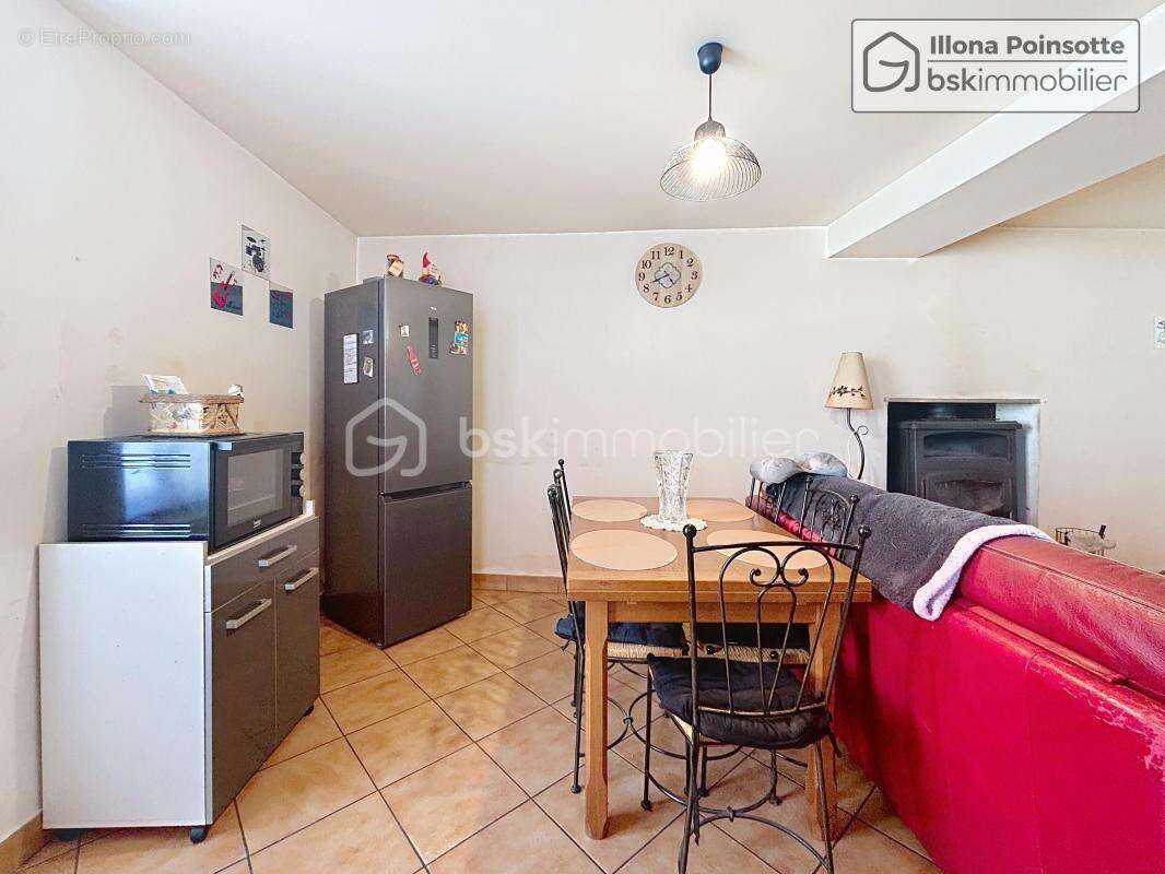 Maison 4 chambres de 106 m² à Tonnerre (Vaulichères) - photo 5