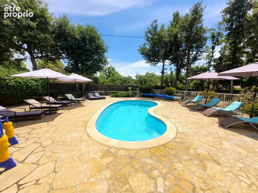 A Régusse, villa sur 2 niveaux avec piscine et garage - photo 19