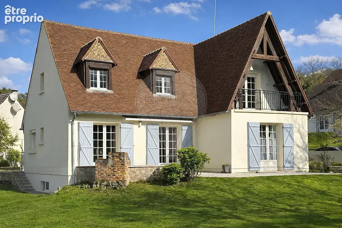 Maison à LE PLESSIS-BELLEVILLE