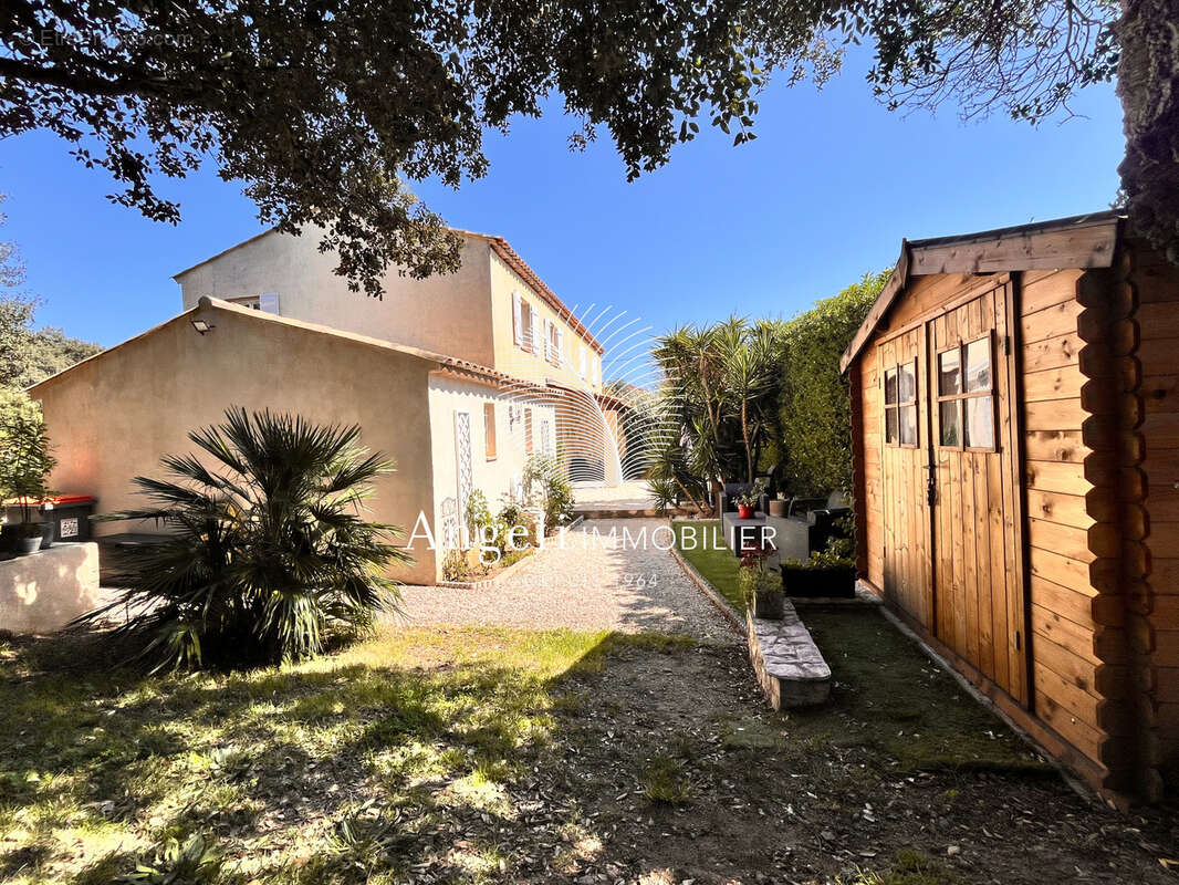 Maison à FREJUS
