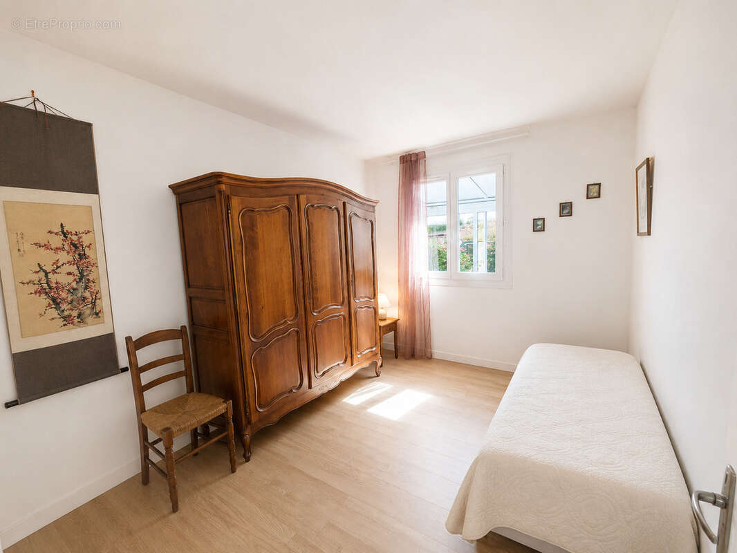 Maison 133 m² à Linars  - photo 26