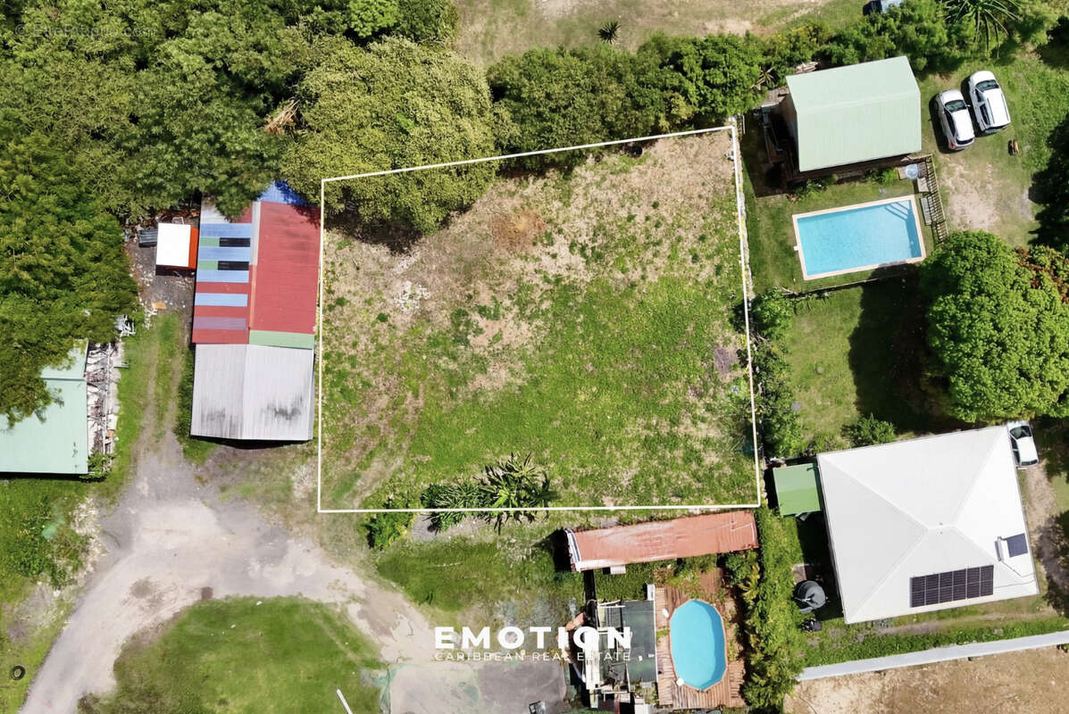 Terrain à SAINT-FRANCOIS