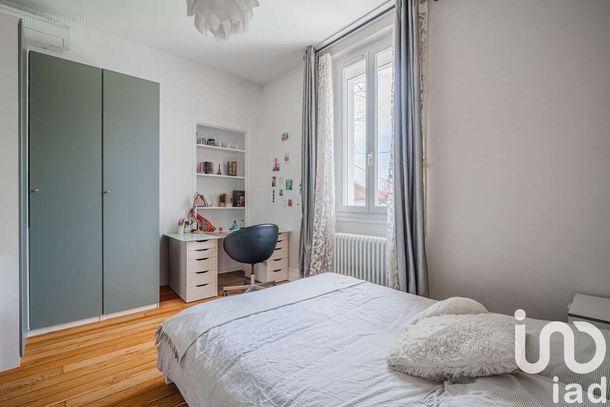 Photo 9 - Maison à LE PONT-DE-CLAIX