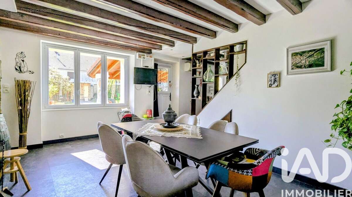 Photo 3 - Maison à BIANS-LES-USIERS