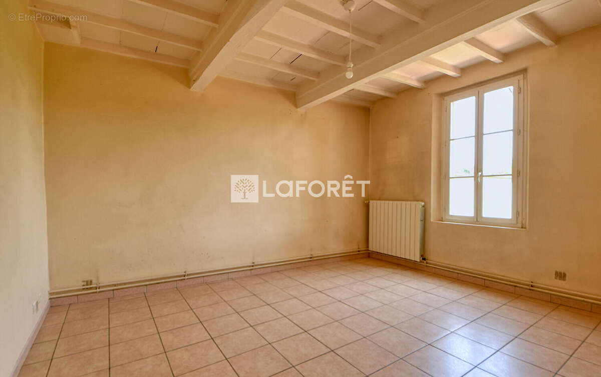 Maison à LISLE-SUR-TARN