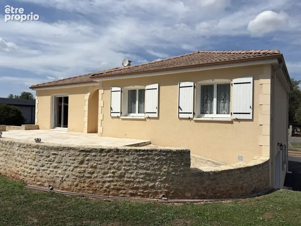 10 mn Objat, 25 mn Brive centRe et 20 mn  A20 - photo 3