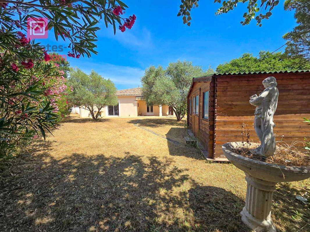 Maison à SAINT-PAUL-LES-FONTS