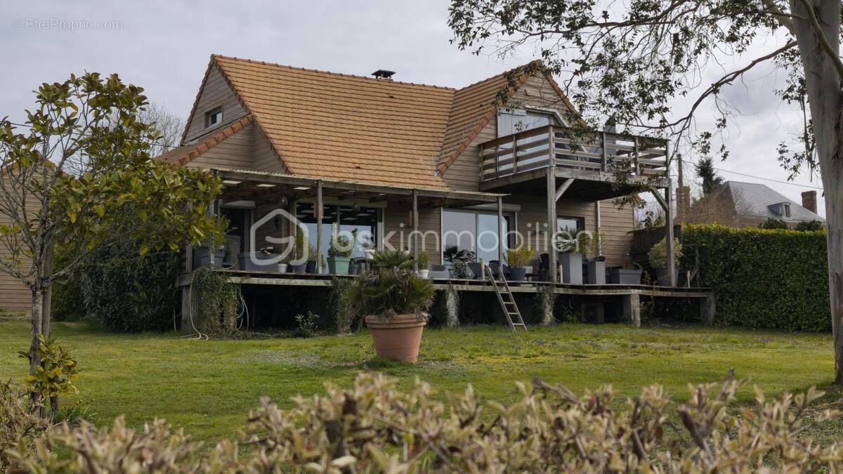 Maison à AUTRY-LE-CHATEL