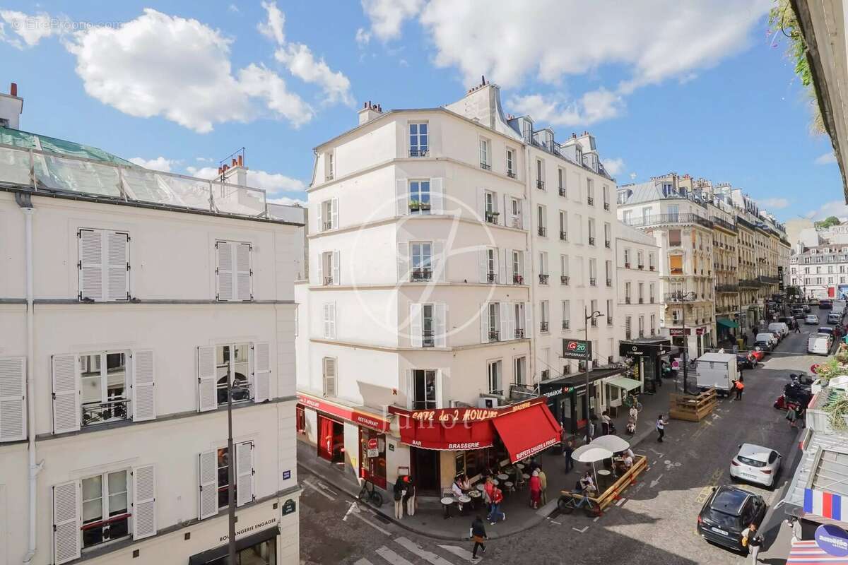 Appartement à PARIS-18E