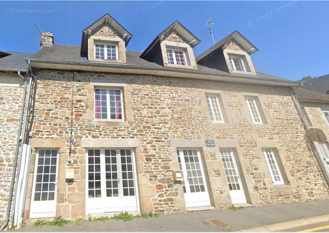 Maison à SAINT-JEAN-LE-THOMAS