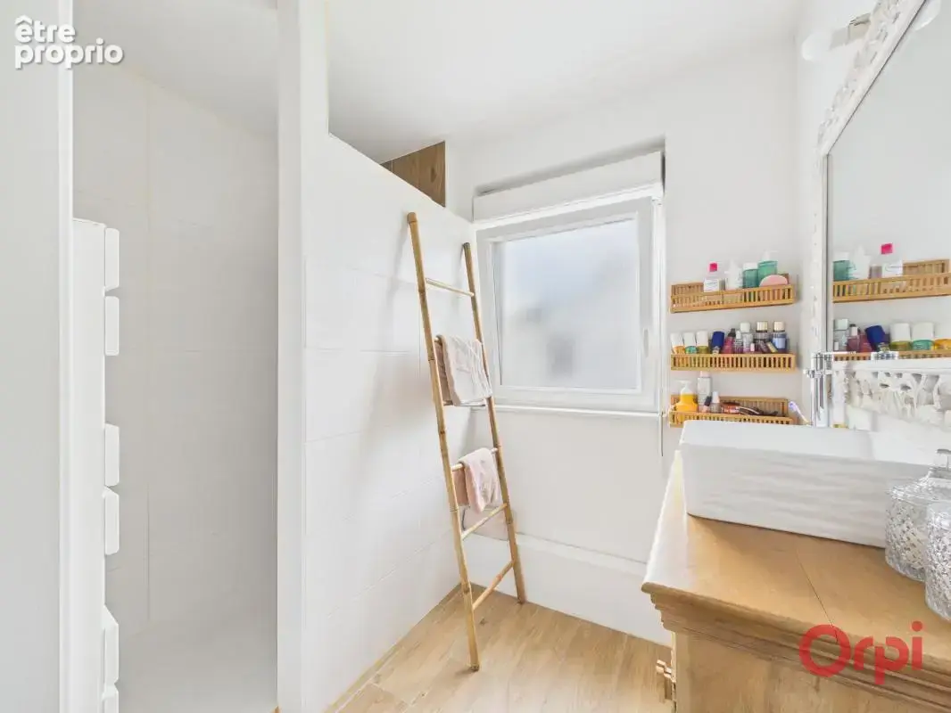 Appartement À Vendre - photo 12