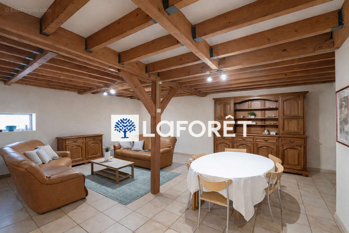 Maison à ROZAY-EN-BRIE