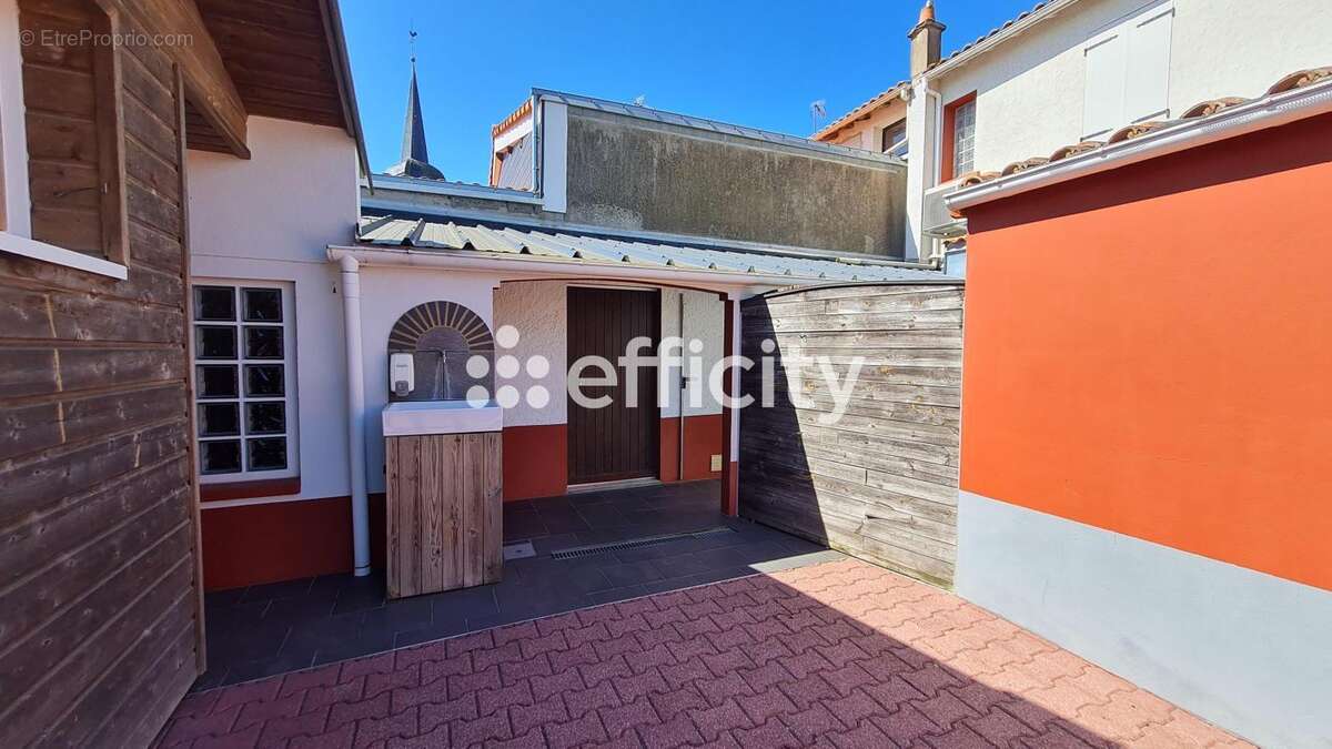 Maison à LA REGRIPPIERE