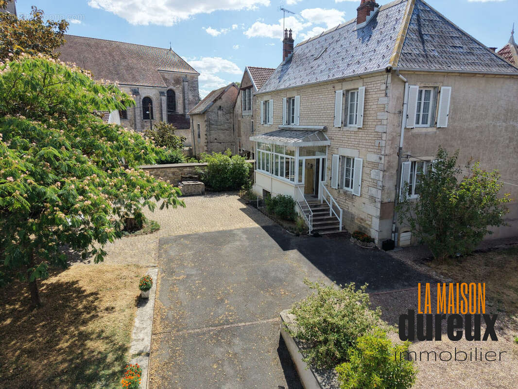 Maison 178 m² à Avrigney-Virey  - photo 8
