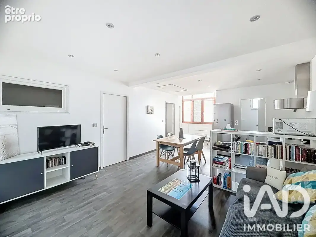 Photo 1 - Appartement à BORDEAUX