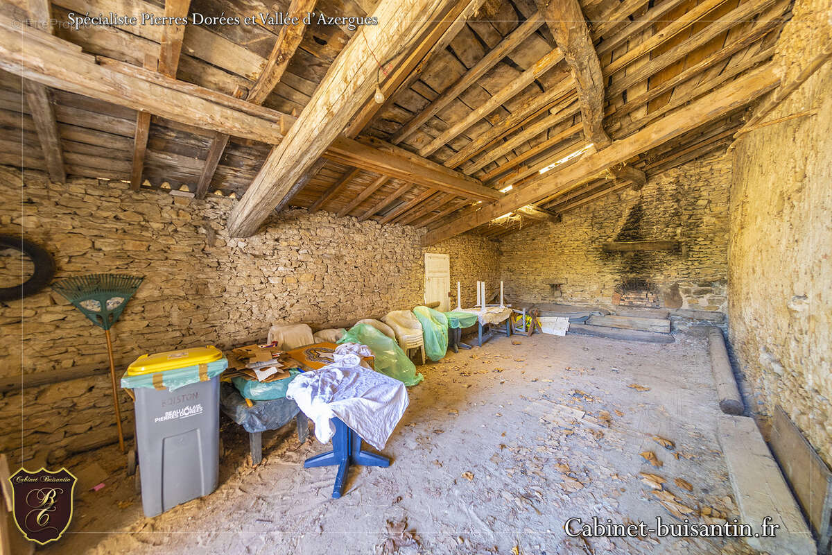 Maison à LE BOIS-D'OINGT