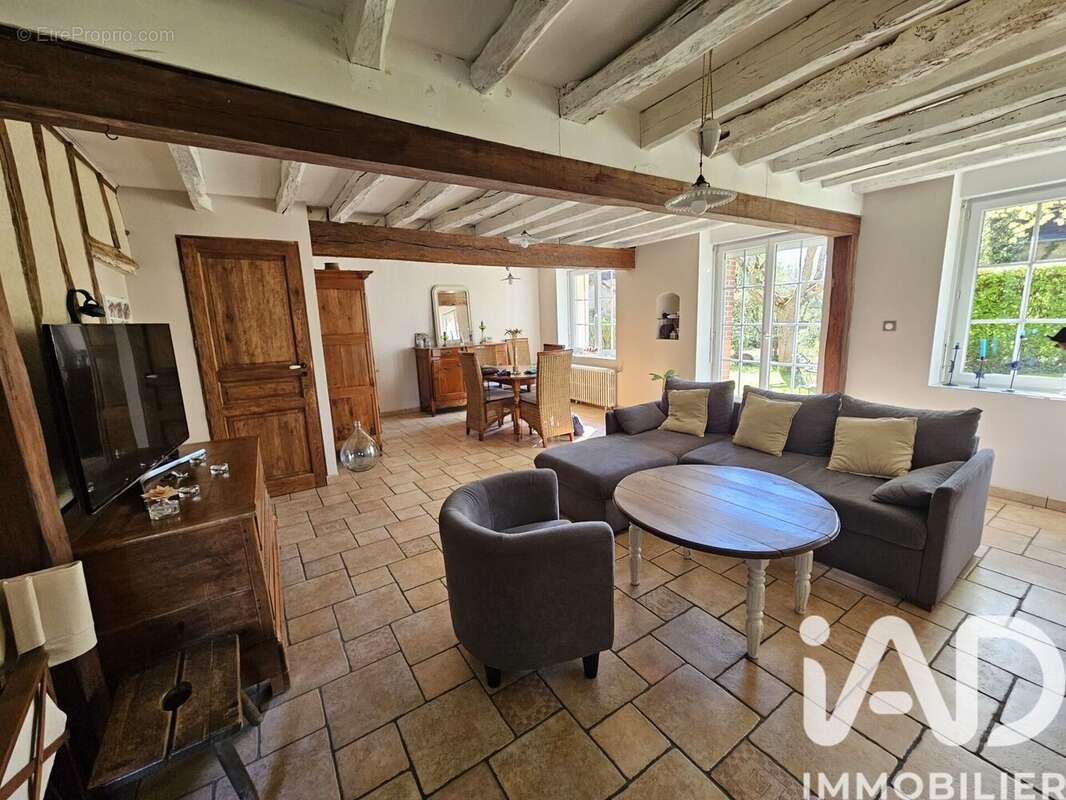 Maison 152 m² à Danze  - photo 4
