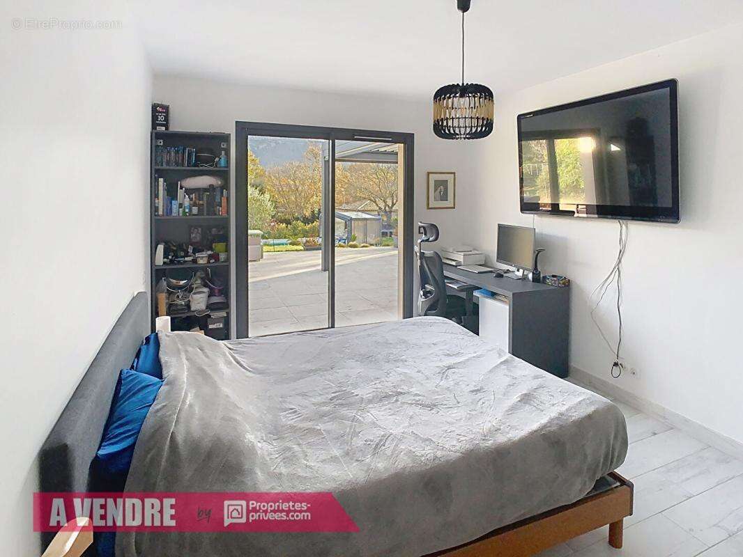 Maison à PLAN-D'AUPS-SAINTE-BAUME