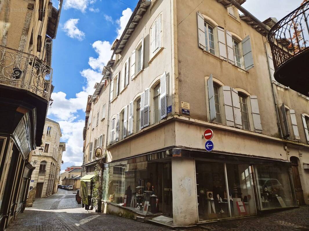 Maison à VILLEFRANCHE-DE-ROUERGUE