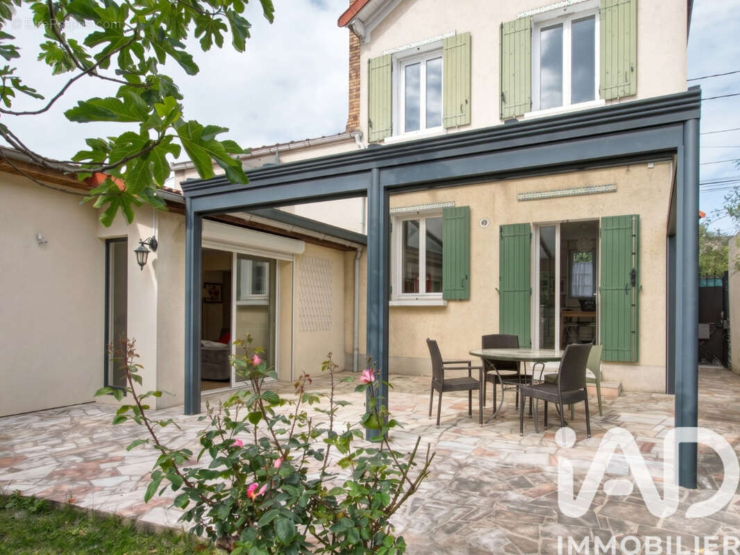 Photo 2 - Maison à CROSNE