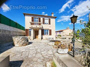 Maison à GATTIERES