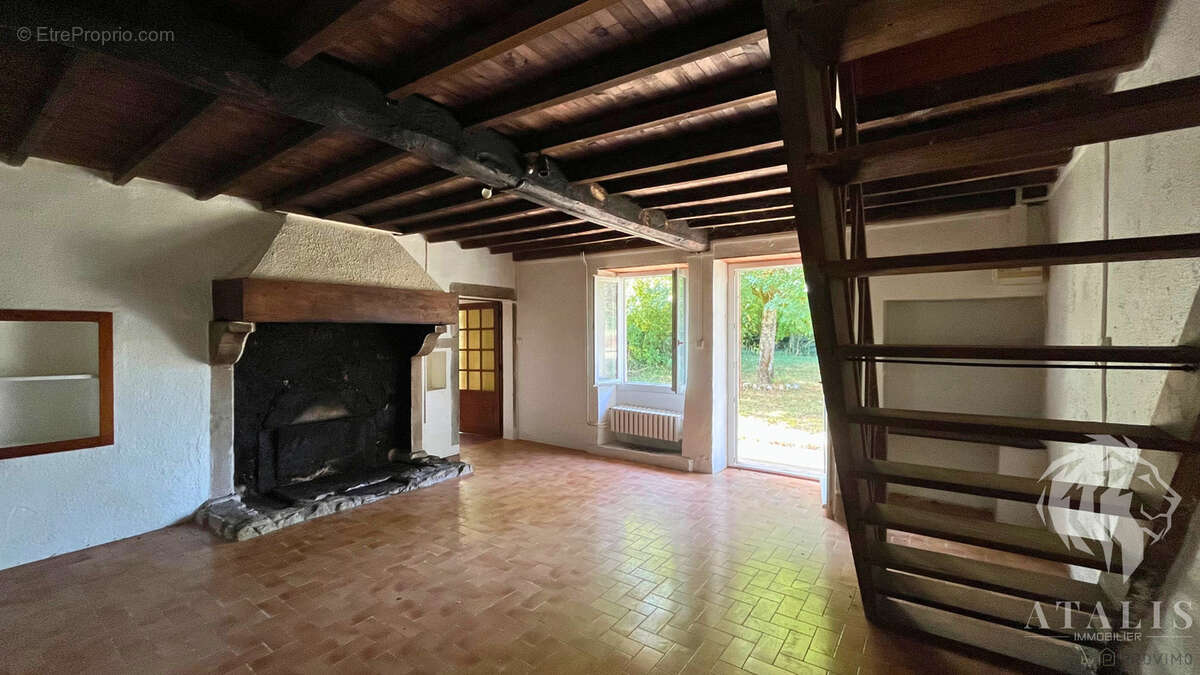 Maison à SAINT-THOMAS-EN-ROYANS