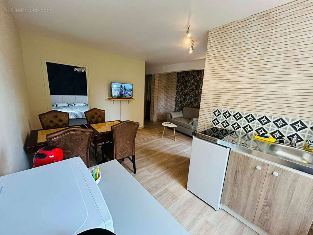 Immeuble de rapport Clés en Main --> 4 Appts + potentiel 5ème Vue Mer ! - photo 8