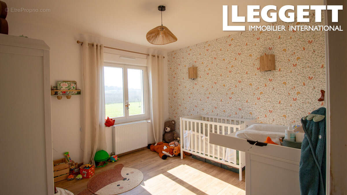 Maison à MARIGNY-MARMANDE