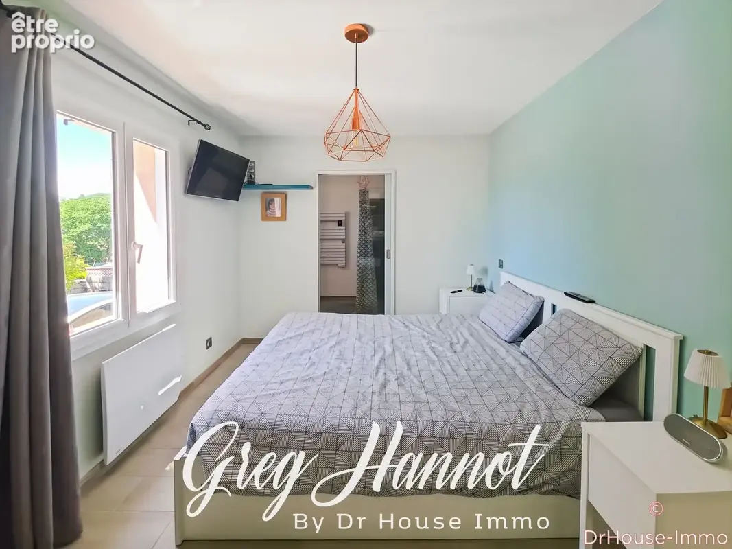 Maison 5 pièces 118 m² à vendre à Rocbaron (83136) - photo 18