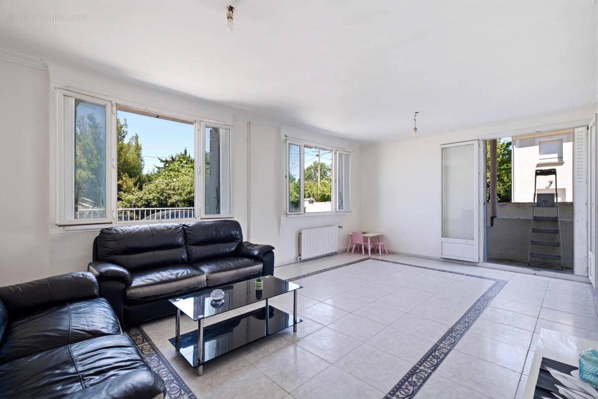 Maison de 6 pièces de 149 m² à Villepinte - photo 1