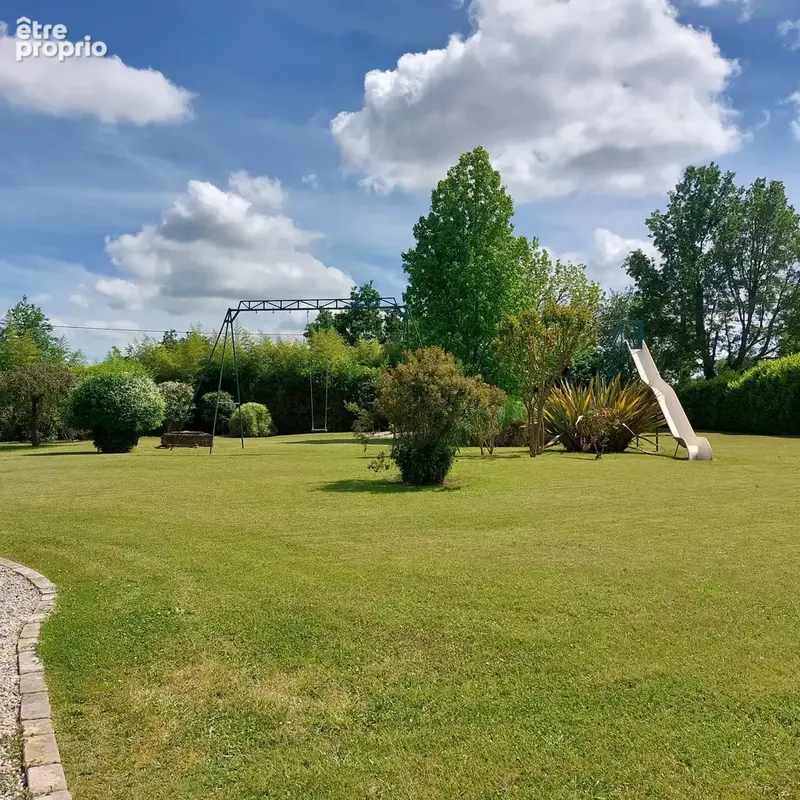 Maison à vendre 13 pièces MONTAUBAN (82), salle de reception, parking, bureaux, cave, dépendances,  parc de 8000m2, 2 entrées in - photo 68
