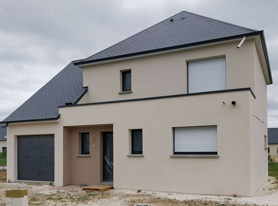 Maison à SAINT-SATURNIN