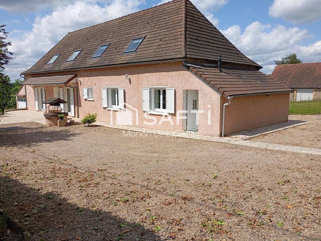 Photo 1 - Maison à DIGOIN