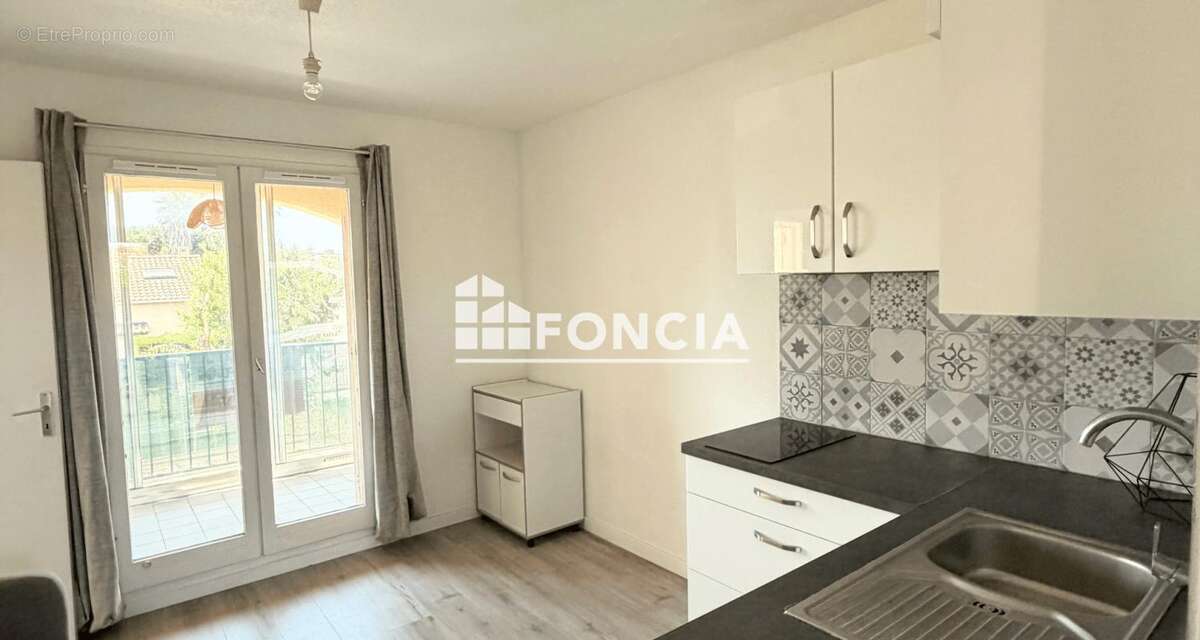 Appartement à LA LONDE-LES-MAURES