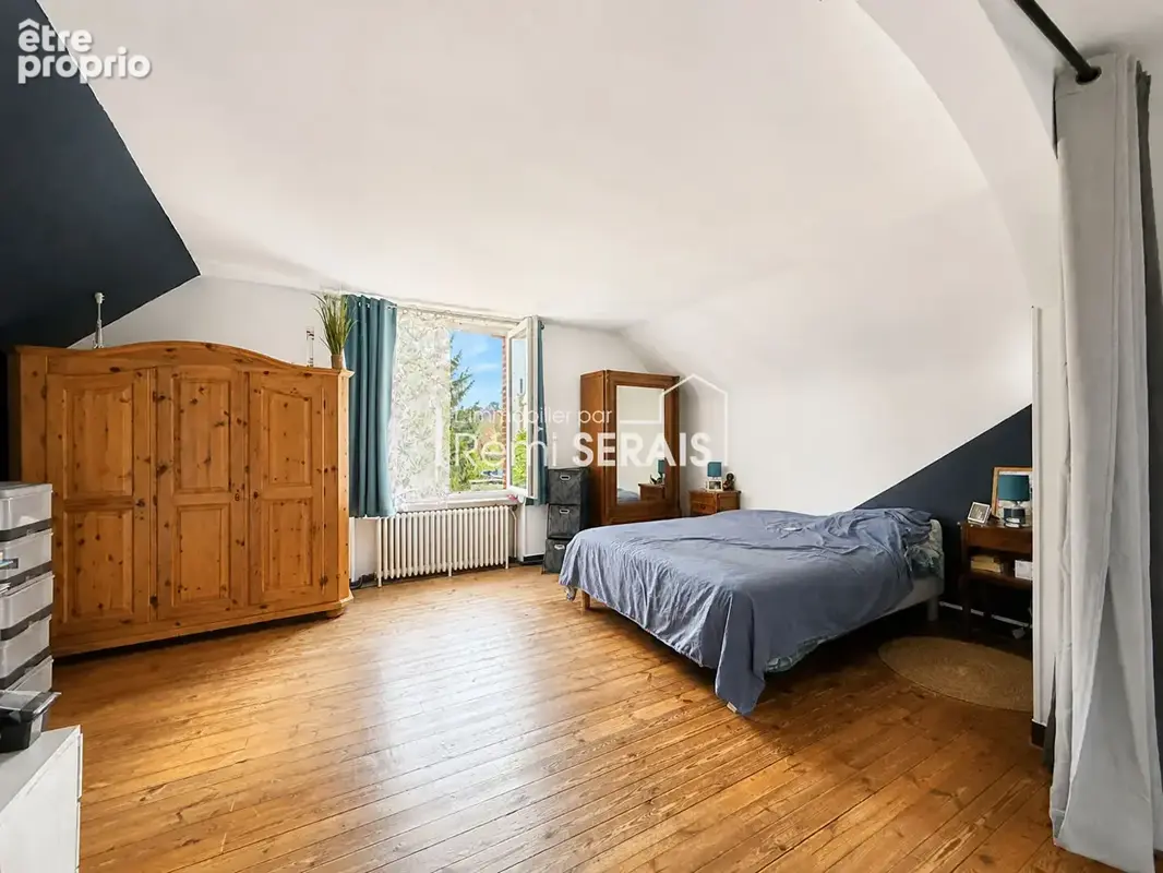 COURTOMER - Maison familiale clé en main avec jardin clos au coeur du bourg ! - photo 12
