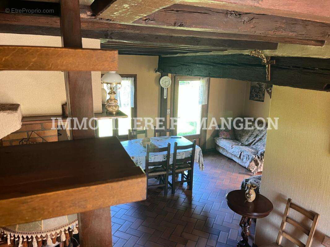 Maison à BRINON-SUR-SAULDRE