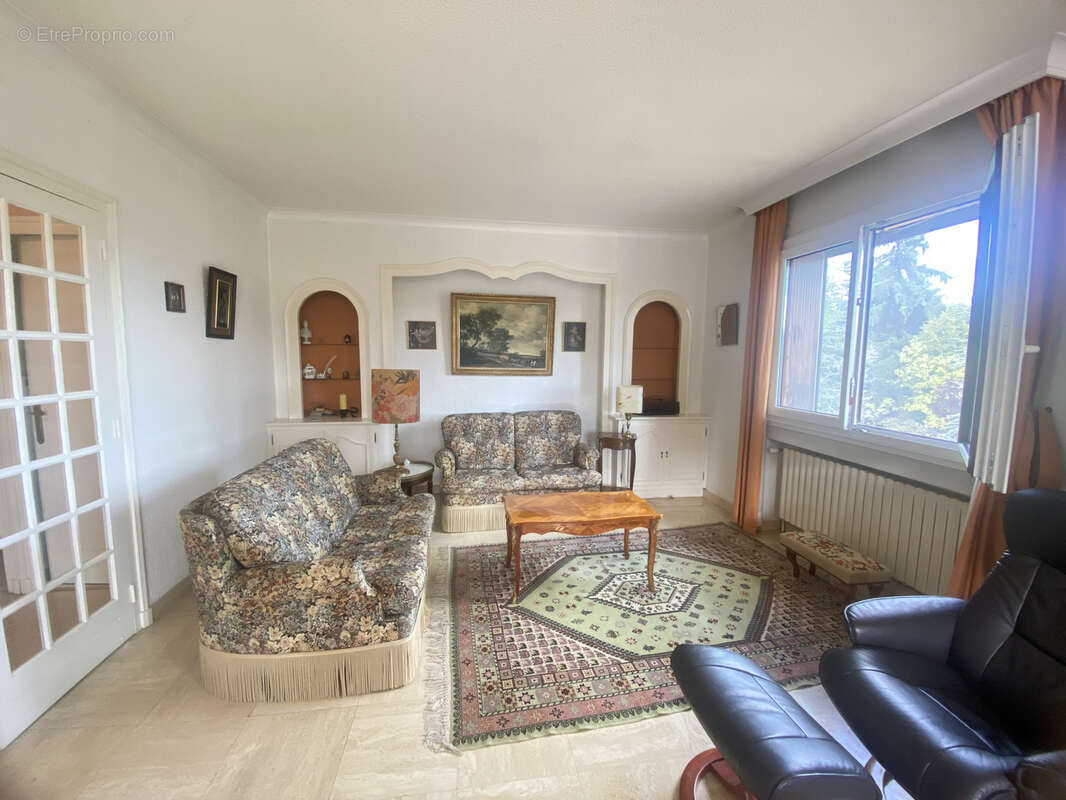 Maison à LA TALAUDIERE