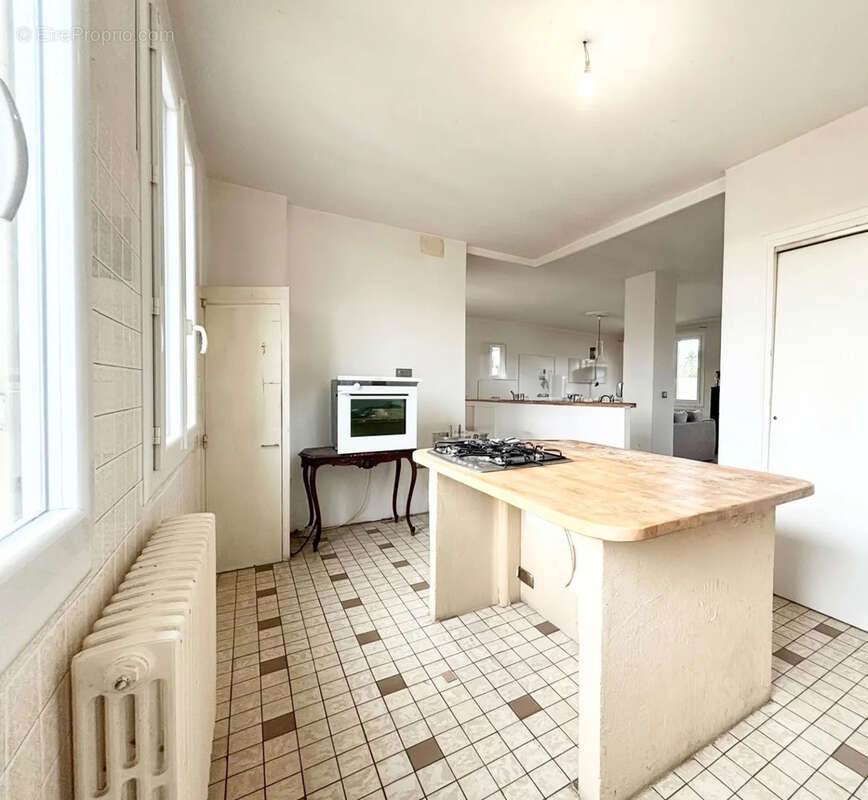 Ensemble immobilier Appartement et Entrepot - photo 9
