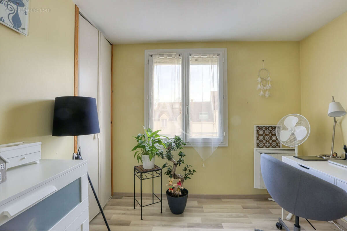 Maison 5 pièces 102 m² 4 chambres - photo 9