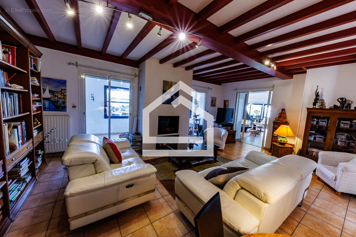 Maison à SAINT-MICHEL-CHEF-CHEF